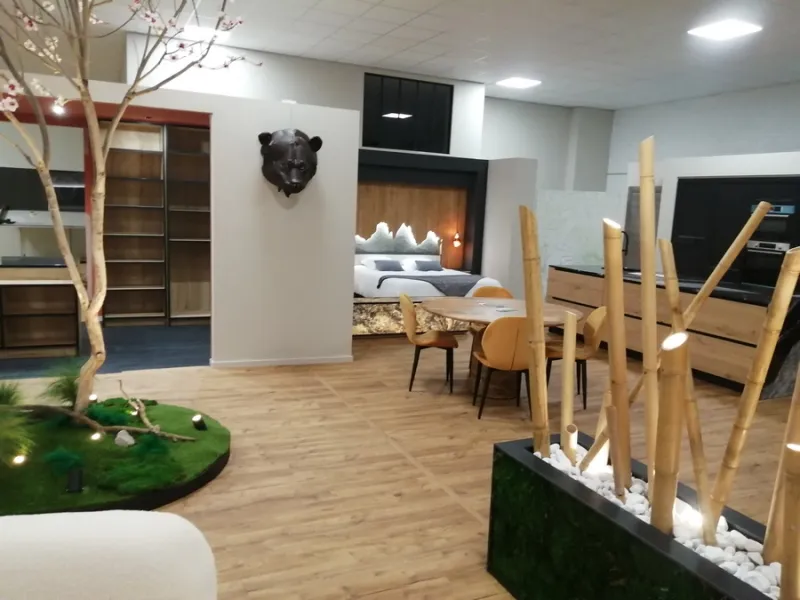 Décoration végétale en séparation de pièce. UNIK création Hazebrouck